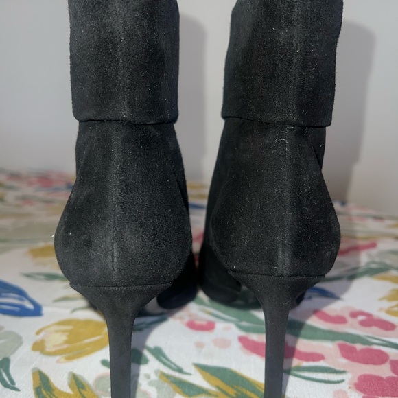 SAINT LAURENT PARIS Suede black booties - Picture 12 of 15